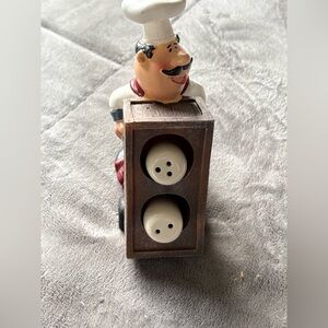 Chef Salt and Pepper Shaker Set